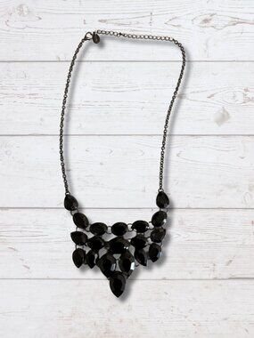 Black Statement Bib Necklace – Faceted Stones